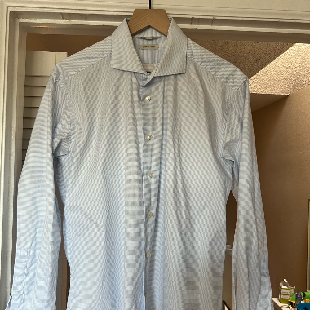 Suitsupply Light Blue Dress Shirt / 16.5 Slim Fit